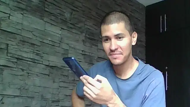 Snapshot of Sexylatin64 chatting on June 2026 02:52:01 PM Sexylatin64 online show from June 2026 02:52:01 PM