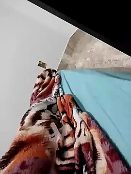 Snapshot of lm279 chatting on December 2024 12:40:02 AM lm279 online show from December 2024 12:40:02 AM