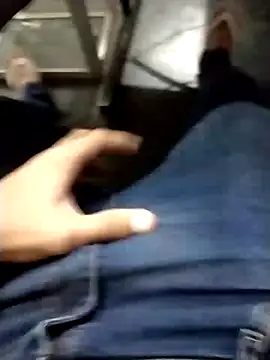 Snapshot of lm279 chatting on March 2025 09:10:02 PM lm279 online show from March 2025 09:10:02 PM