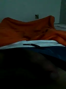 Snapshot of lm279 chatting on October 2025 03:01:02 PM lm279 online show from October 2025 03:01:02 PM