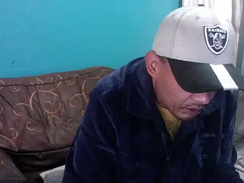 Snapshot of TUMORENO1 chatting on January 2025 10:38:01 PM TUMORENO1 online show from January 2025 10:38:01 PM