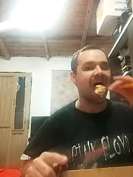 Snapshot of Lolosalvage83 chatting on March 2025 05:36:02 PM Lolosalvage83 online show from March 2025 05:36:02 PM