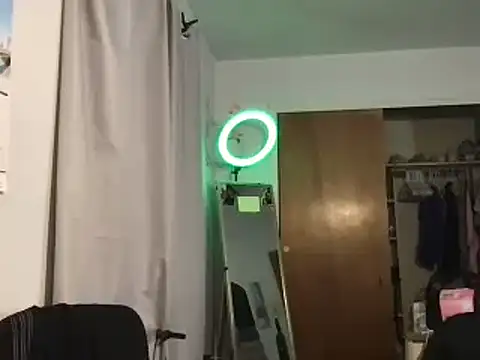 twentywithafelonyy online show from December 2024 11:18:01 AM