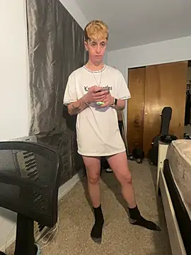 twentywithafelonyy online show from January 2025 01:05:02 PM