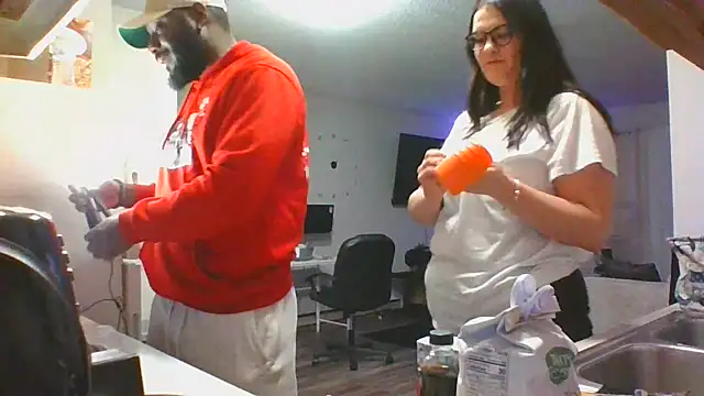 Stayinalive1992 online show from December 2024 04:06:01 AM