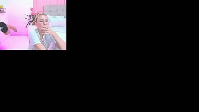 Annaraquel  online show from October 2025 02:32:02 AM