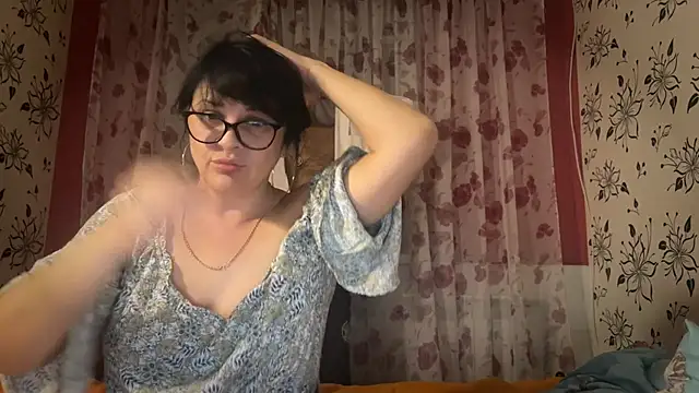 StellarTeam online show from October 2025 09:59:01 PM