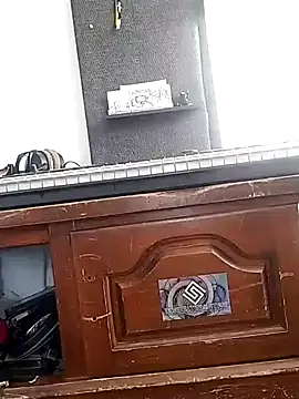 QcMisterv13 online show from January 2025 04:16:02 PM