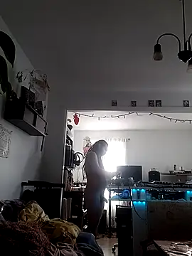 QcMisterv13 online show from January 2025 03:18:01 PM