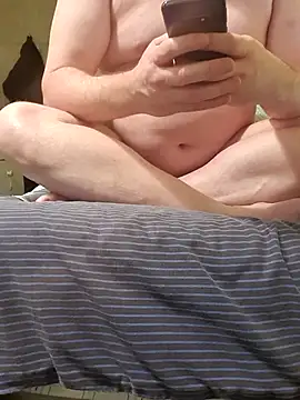 Snapshot of nofacewanker chatting on April 2026 10:44:02 PM nofacewanker online show from April 2026 10:44:02 PM