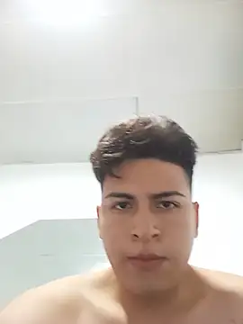 Snapshot of juanpr_1-15 chatting on May 2026 11:14:02 PM juanpr 1-15 online show from May 2026 11:14:02 PM