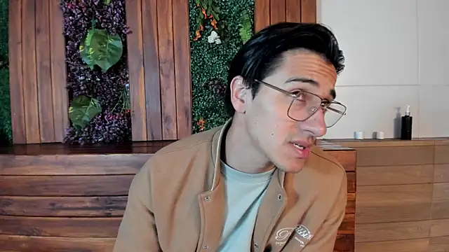 Snapshot of Andy_Joy_ chatting on June 2026 11:37:02 AM Andy Joy online show from June 2026 11:37:02 AM