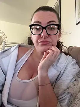 Miss Stassi online show from March 2025 09:10:02 AM