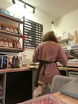 Snapshot of cinnabon_ chatting on February 2026 02:23:01 PM cinnabon online show from February 2026 02:23:01 PM