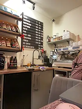 Snapshot of cinnabon_ chatting on February 2026 02:54:01 PM cinnabon online show from February 2026 02:54:01 PM