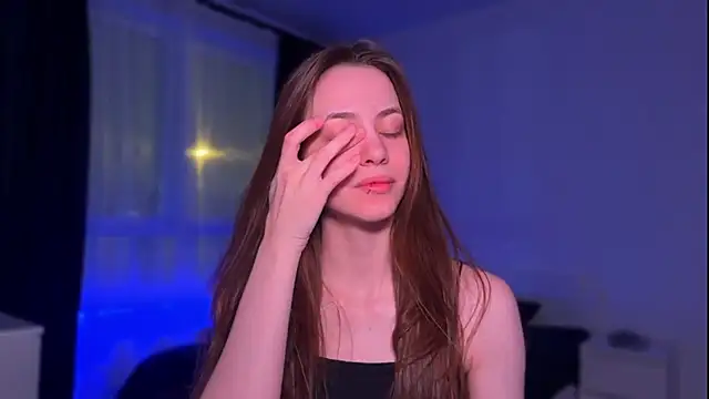 Riasha online show from November 2025 08:30:01 PM