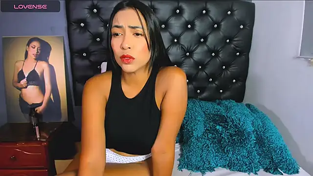 Snapshot of catalinamuss_ chatting on June 2026 04:40:01 PM catalinamuss online show from June 2026 04:40:01 PM