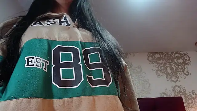 CarolineBrunx online show from December 2025 12:27:02 AM