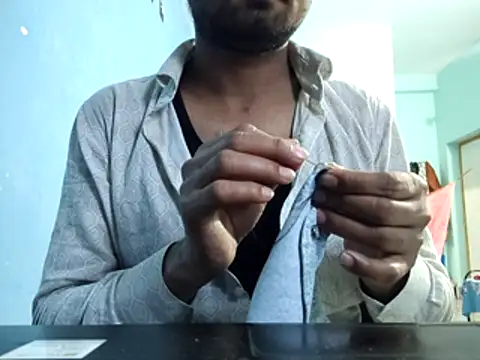 Ishan003 online show from February 2026 02:10:02 AM