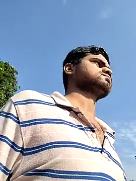 Ishan003 online show from June 2026 02:33:01 AM