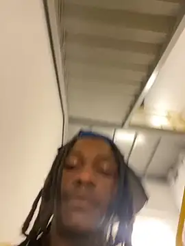 Snapshot of sneakylink13__ chatting on October 2025 04:41:01 PM sneakylink13   online show from October 2025 04:41:01 PM