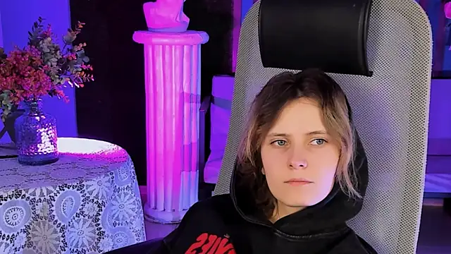 LolaAsmus online show from February 2025 01:48:01 PM