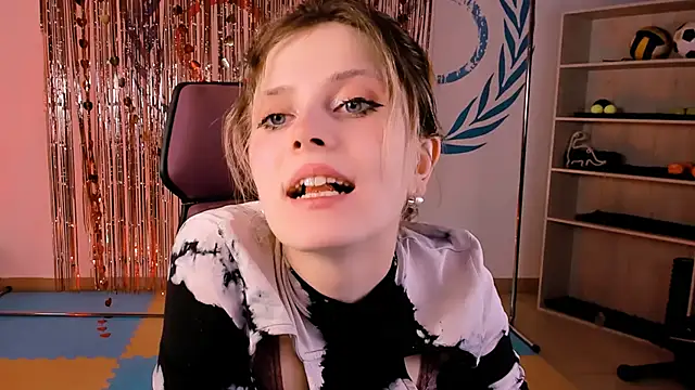 LolaAsmus online show from February 2025 11:31:01 AM