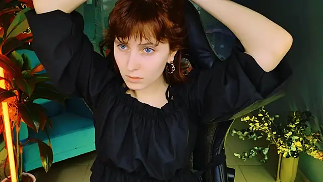 LolaAsmus online show from March 2025 12:15:01 PM