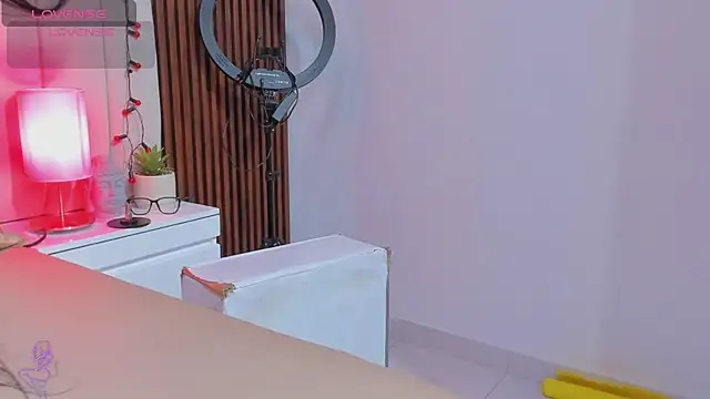 Meli castillo online show from February 2025 11:20:01 AM