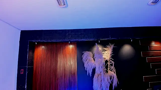 Madinson Rose online show from January 2026 08:02:02 PM