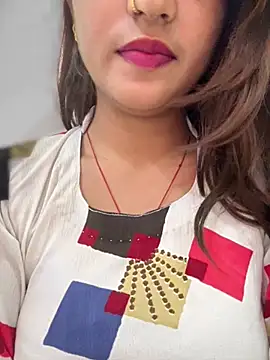 Snapshot of DiyAsingHh chatting on April 2026 11:13:01 PM DiyAsingHh online show from April 2026 11:13:01 PM