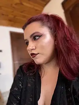 Snapshot of Niki_Monroe chatting on December 2024 06:09:01 PM Niki Monroe online show from December 2024 06:09:01 PM