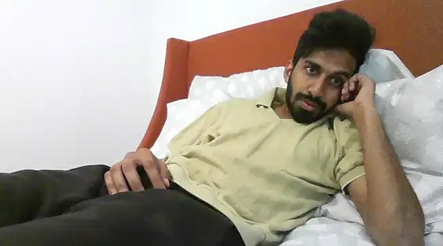 Snapshot of skinny__boy__ chatting on December 2024 07:03:02 PM skinny boy online show from December 2024 07:03:02 PM