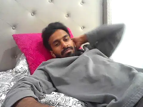 Snapshot of skinny__boy__ chatting on September 2025 03:16:01 PM skinny boy online show from September 2025 03:16:01 PM