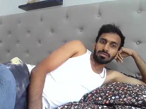 Snapshot of skinny__boy__ chatting on November 2025 04:06:01 PM skinny boy online show from November 2025 04:06:01 PM