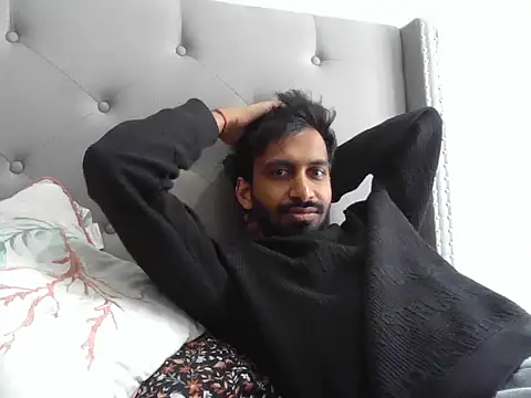 Snapshot of skinny__boy__ chatting on February 2026 05:17:02 PM skinny boy online show from February 2026 05:17:02 PM