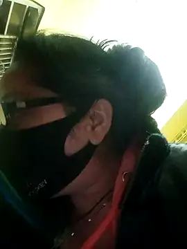 Snapshot of heenage chatting on December 2024 01:45:01 AM heenage online show from December 2024 01:45:01 AM