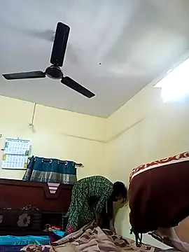 Snapshot of heenage chatting on March 2025 04:41:02 AM heenage online show from March 2025 04:41:02 AM