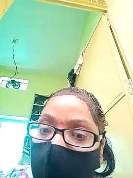 Snapshot of heenage chatting on March 2025 09:10:01 AM heenage online show from March 2025 09:10:01 AM