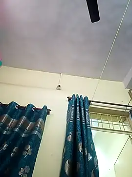 Snapshot of heenage chatting on October 2025 07:51:02 AM heenage online show from October 2025 07:51:02 AM