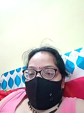 heenage online show from May 2026 06:18:01 AM