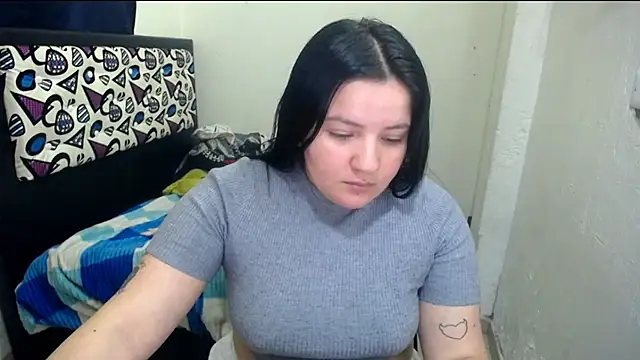 shopyymessyy online show from February 2026 06:20:02 PM