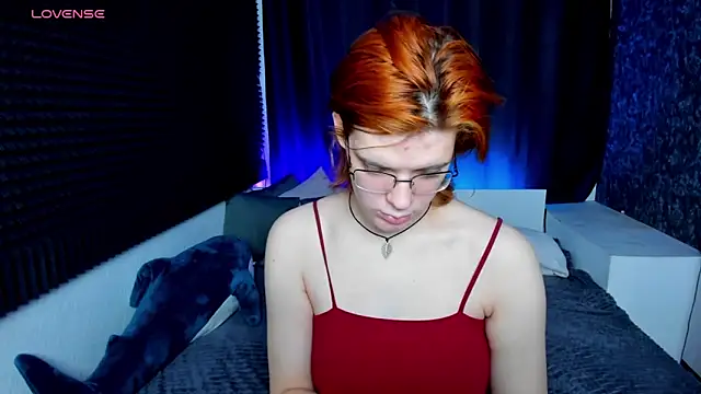 KIKI Krash online show from December 2024 10:22:01 AM