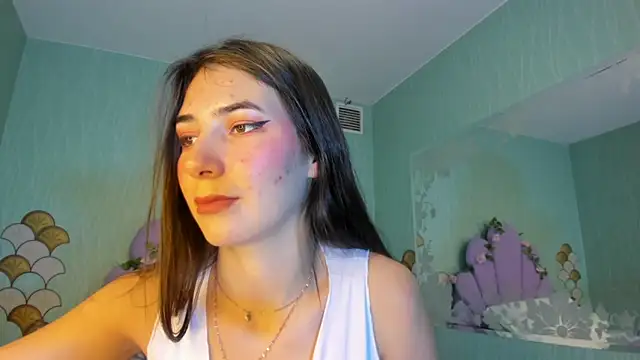 Skinny Linda online show from December 2024 01:28:01 PM