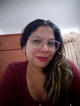 Snapshot of Carliina_Soussa chatting on February 2026 11:14:01 PM Carliina Soussa online show from February 2026 11:14:01 PM