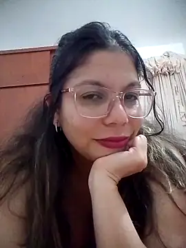 Carliina Soussa online show from April 2026 05:02:02 AM