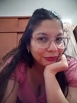 Snapshot of Carliina_Soussa chatting on June 2026 12:03:01 AM Carliina Soussa online show from June 2026 12:03:01 AM