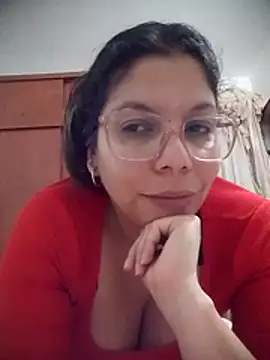 Snapshot of Carliina_Soussa chatting on June 2026 10:36:01 PM Carliina Soussa online show from June 2026 10:36:01 PM
