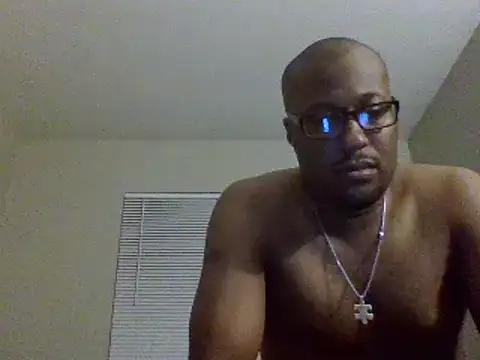 Snapshot of littbbc chatting on December 2024 01:18:02 AM littbbc online show from December 2024 01:18:02 AM