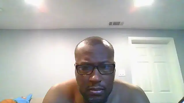 Snapshot of littbbc chatting on October 2025 07:21:01 PM littbbc online show from October 2025 07:21:01 PM